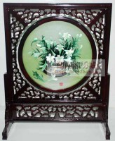 LUXURIOUS FRAME 22